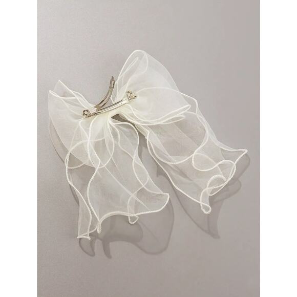 Cream White Chiffon Hair Bow Clips Imported from Japan - Picture 4 of 5